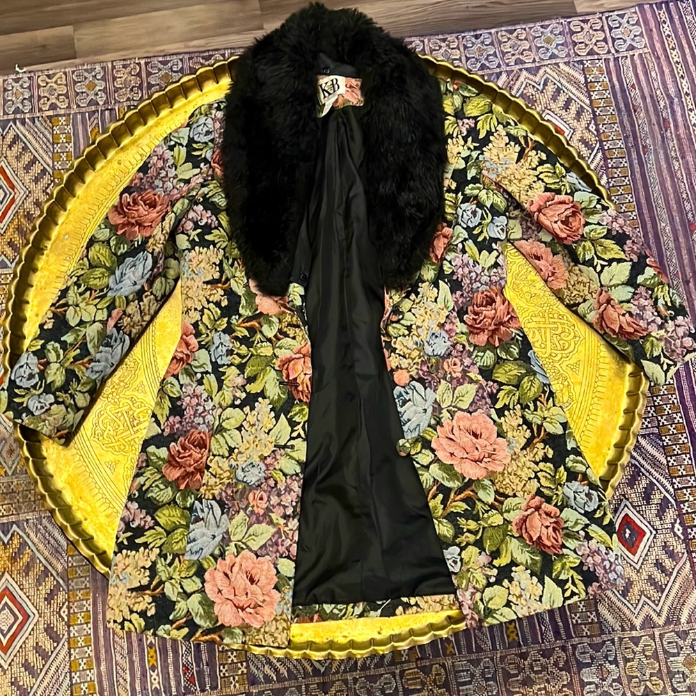 Women’s Floral Print trench coat.